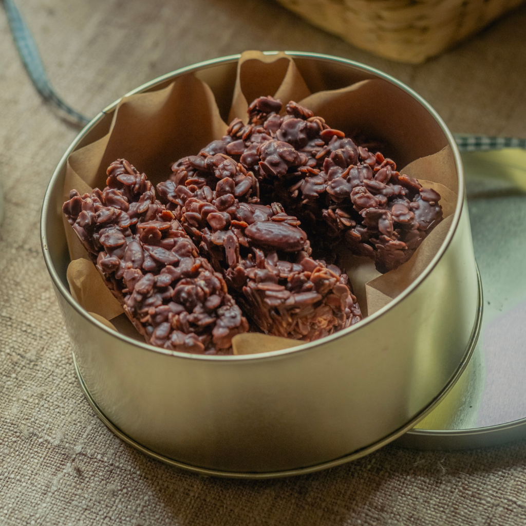 Granola Bars Tin
