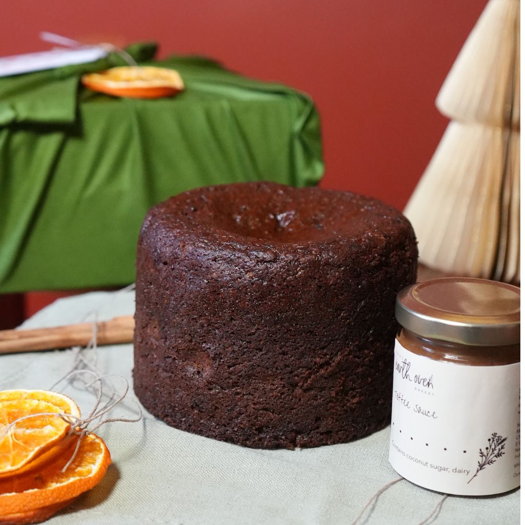 Sticky Date Cake with Toffee Sauce