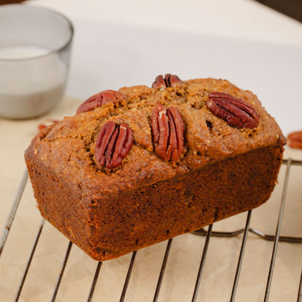 Banana and pecan loaf & muffin