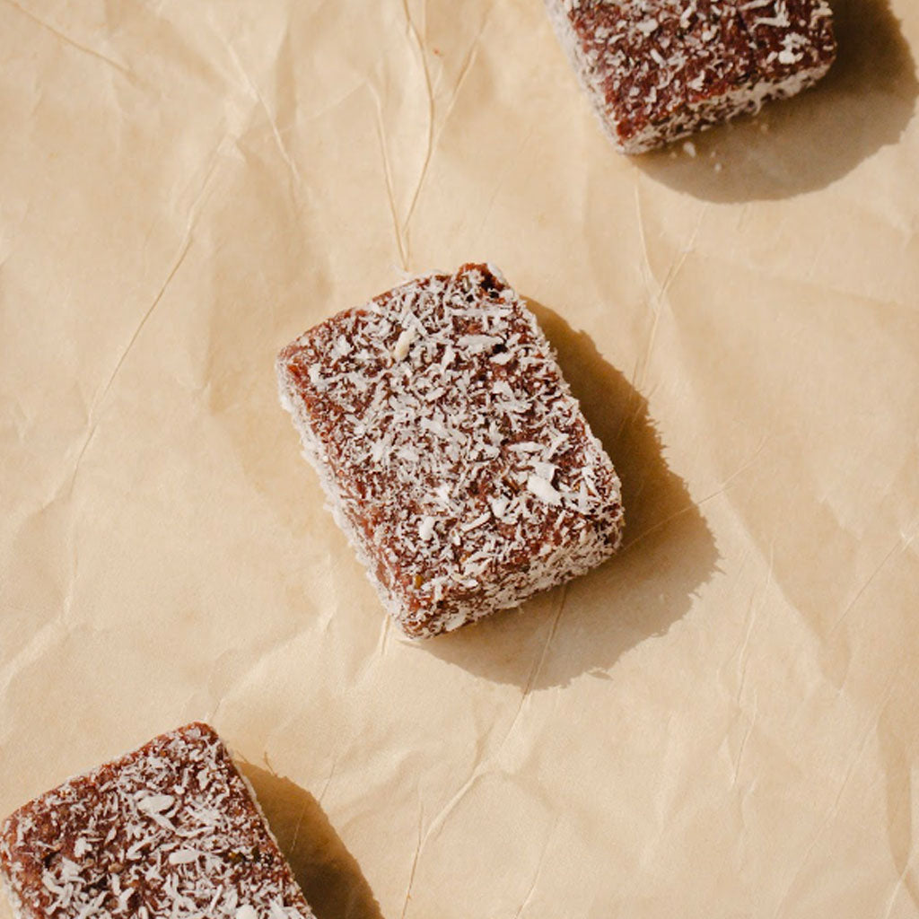 Cacao and coconut energy bites