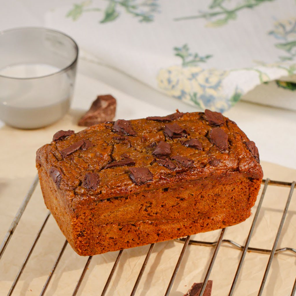 Pumpkin and dark chocolate loaf & muffin